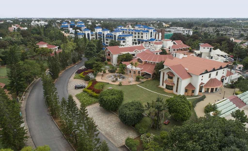 Clarks Exotica Convention Resort & Spa Devanahalli Buitenkant foto