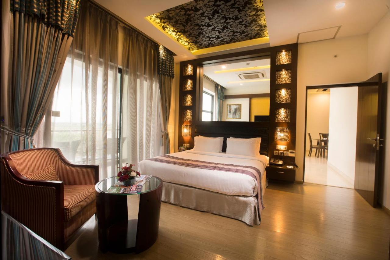 Clarks Exotica Convention Resort & Spa Devanahalli Buitenkant foto